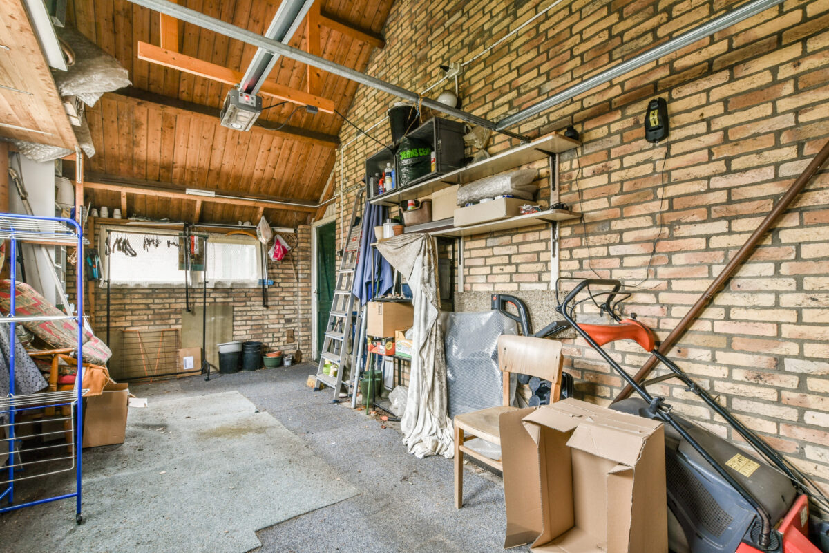 Est-il rentable d’investir dans un garage pour le louer ? Analyse et perspectives